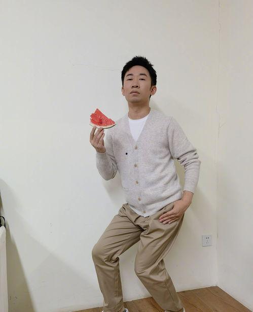 杨迪爆料场面照片视频,揭秘娱乐圈真实一面  第2张